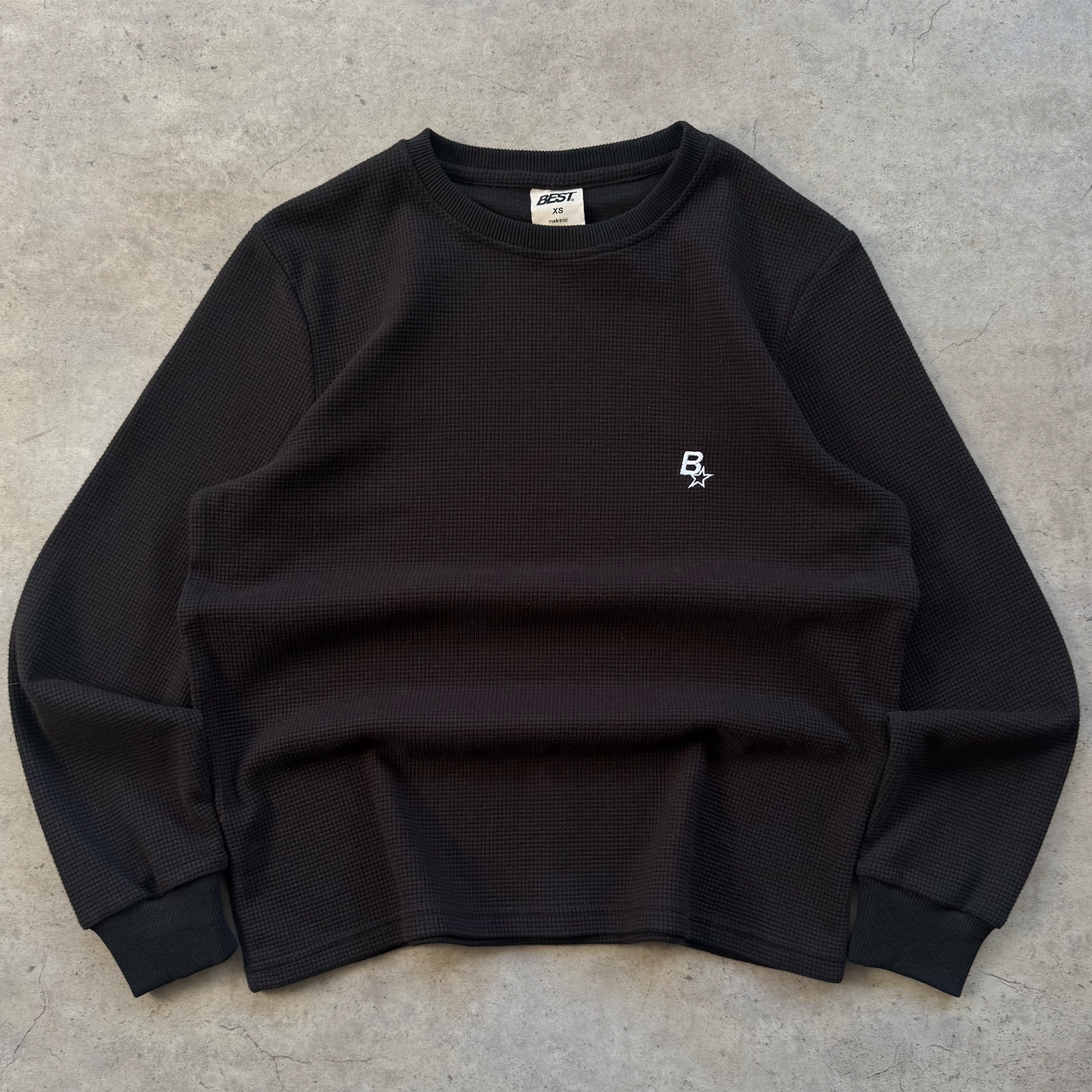 B* LONGSLEEVE WAFFLE TEE - BLACK