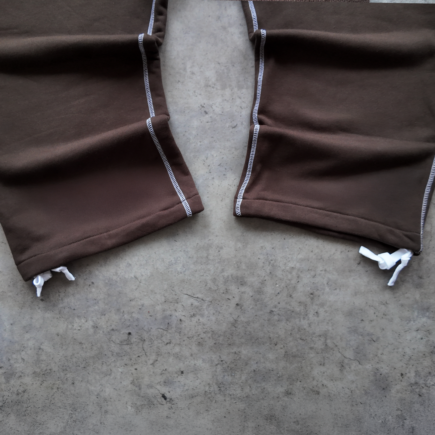 *NEW* WY STRAIGHT LEG SWEATPANTS - BROWN
