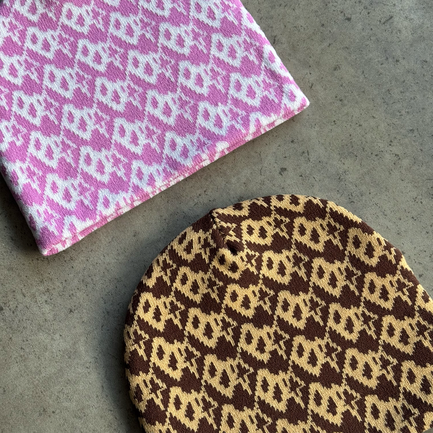 *NEW* B* MONOGRAM BEANIE