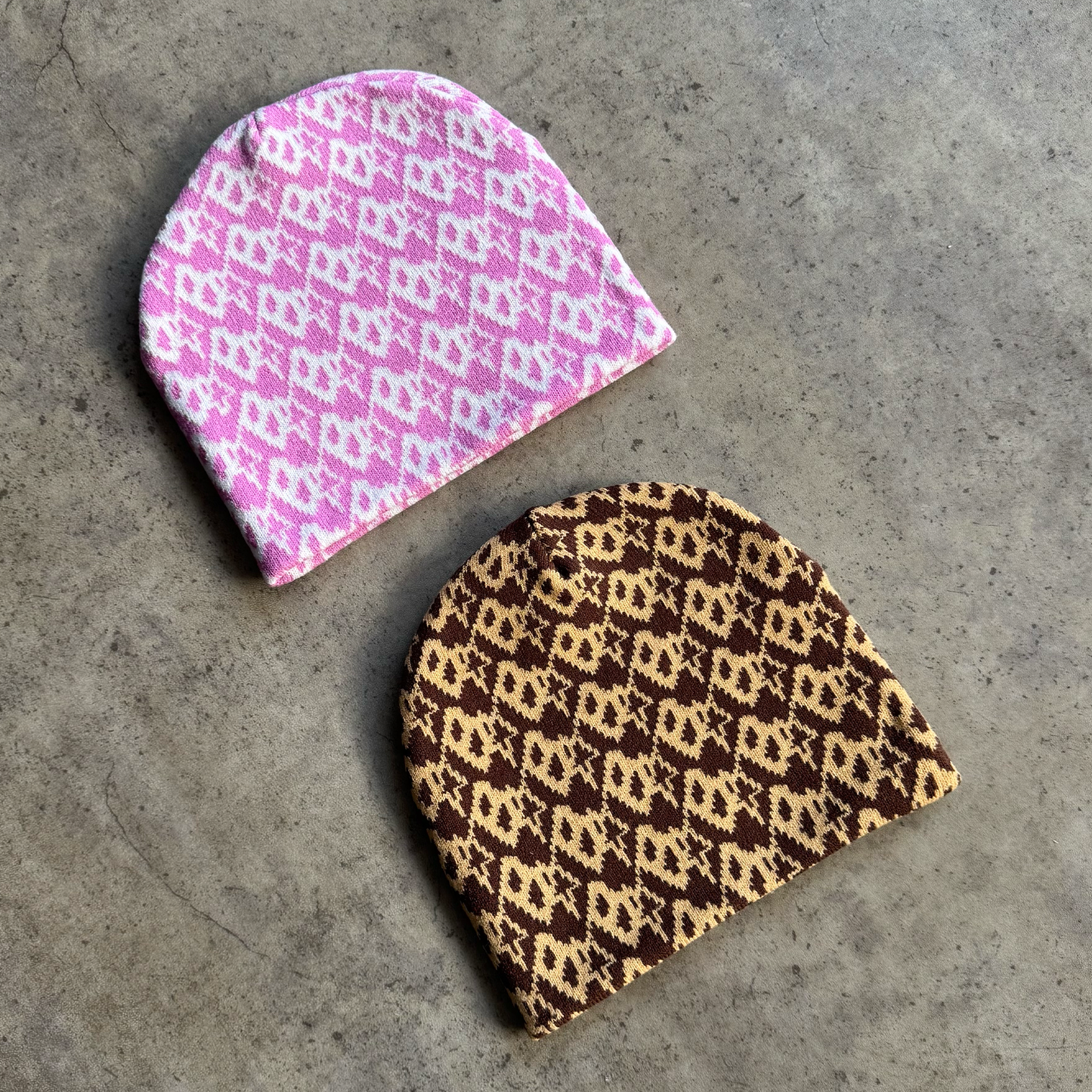 *NEW* B* MONOGRAM BEANIE