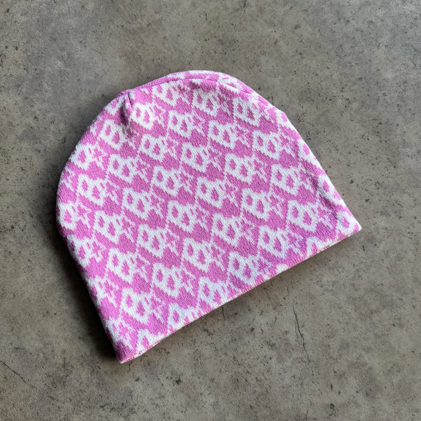 *NEW* B* MONOGRAM BEANIE