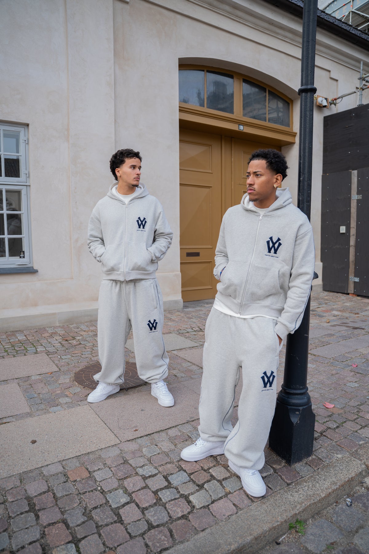 BEST lookbook - Grey WY hoodie set, doorway