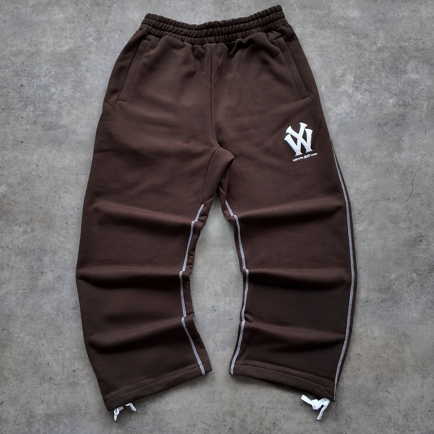 *NEW* WY STRAIGHT LEG SWEATPANTS - BROWN