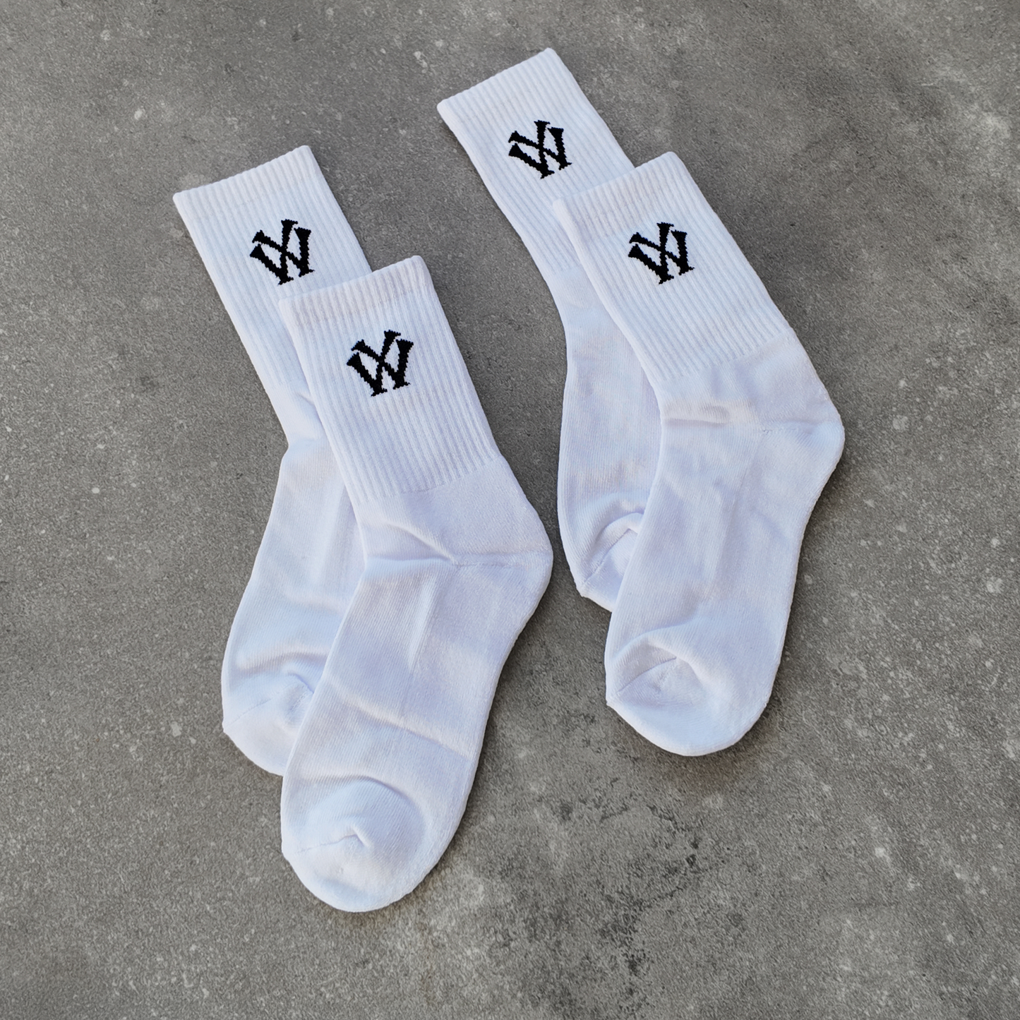 SOCKS - 2 PACK