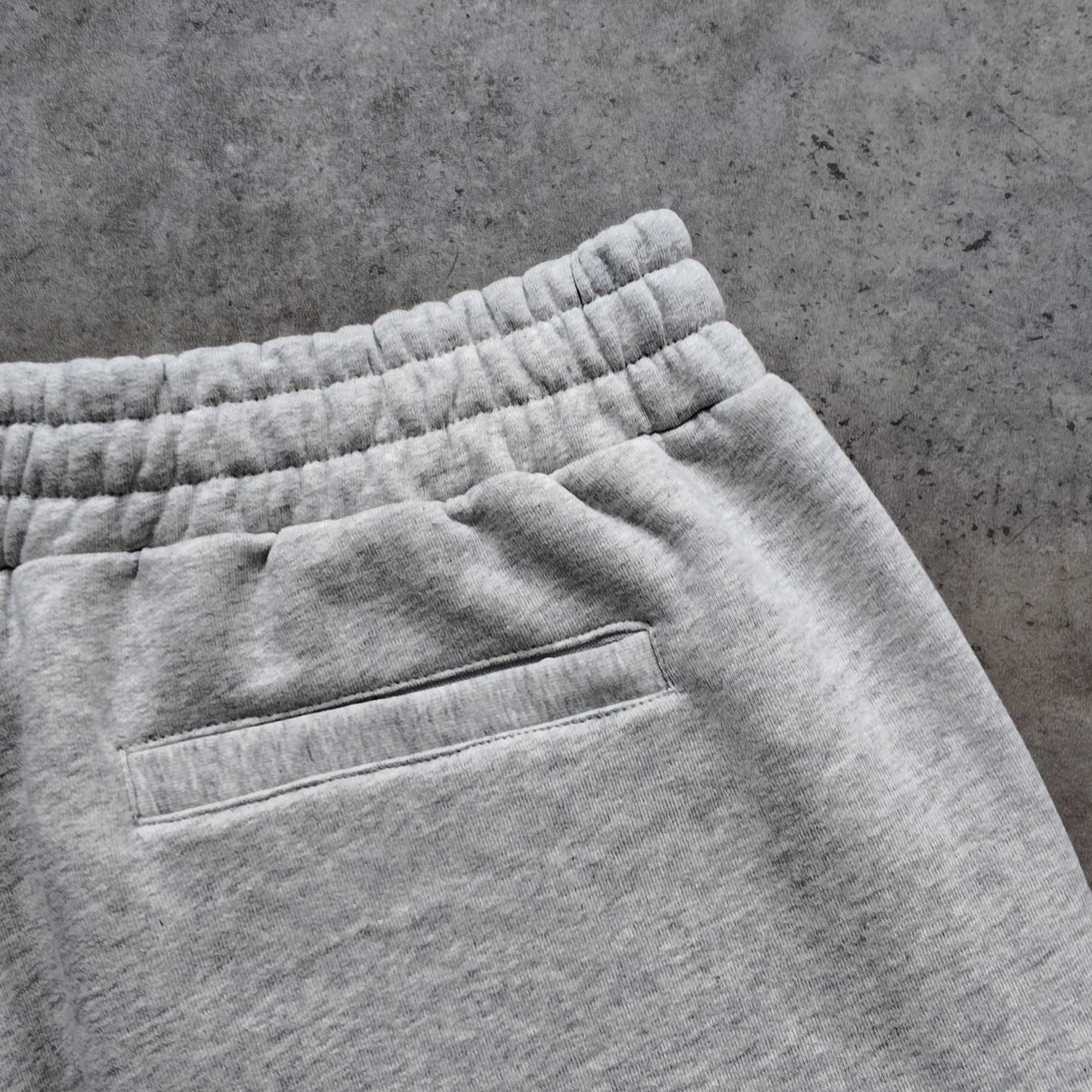 *NEW* WY STRAIGHT LEG SWEATPANTS - GREY